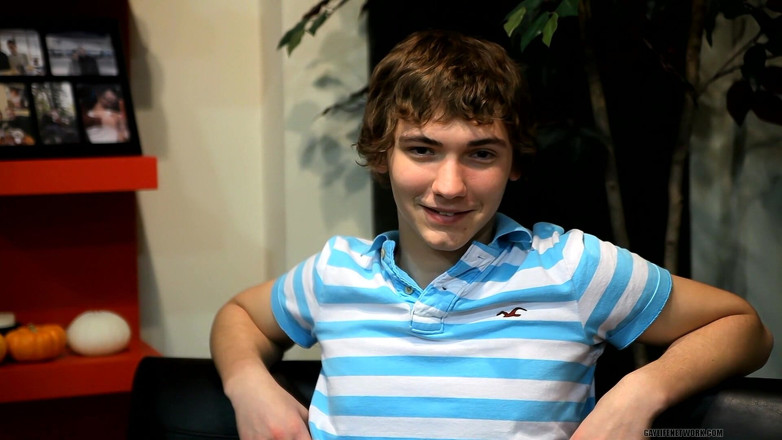 Lollipop Twinks: A little Ohio queer boy