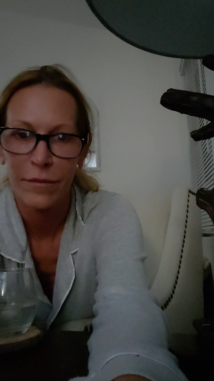JessRyan: Taquinage pour mon fan club ! Jess Ryan, milf camgirl