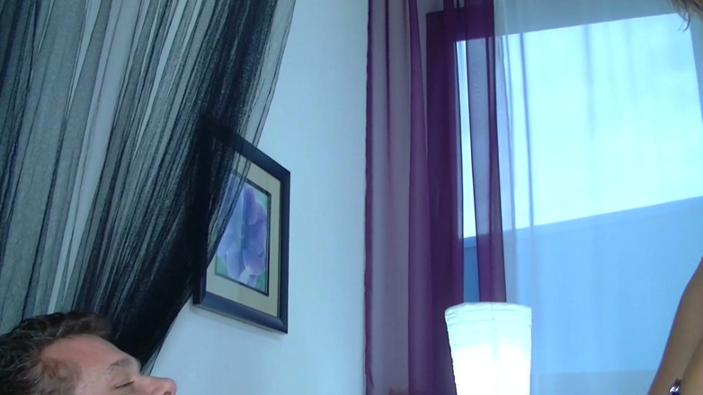 Mature Climax - 100% Mature Videos: Azgın olgun ve sevgilisi ağızdan birbirlerini memnun ediyor