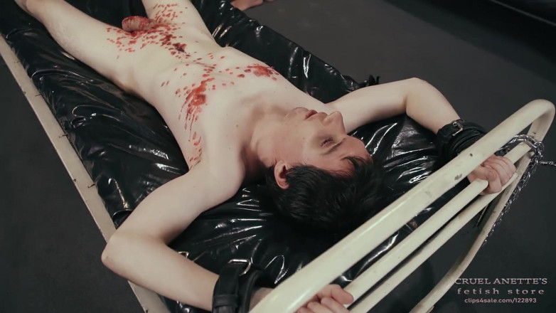 Cruel Anettes fetish world: Chị kế của bà chủ anette part2