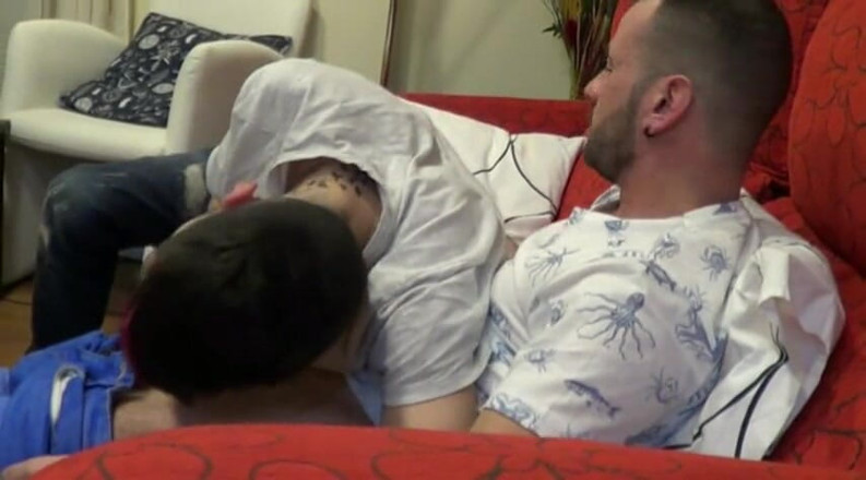 Gaybareback: Alexis Clark geneukt door xxl-hetero