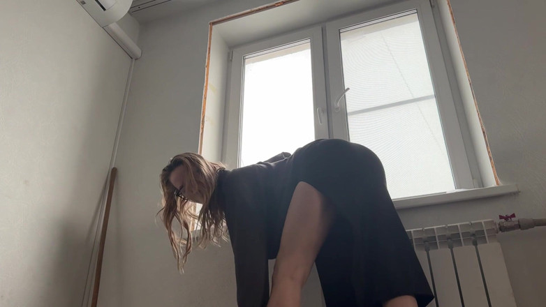 Skinny_lady69: Великанша учительница йога в юбке