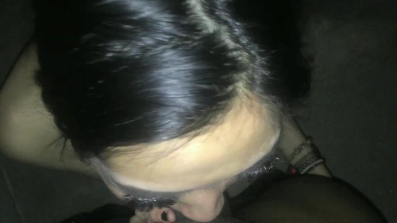 Jack Blaque: Eva Yi fait une pipe