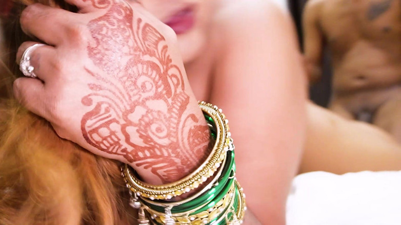Your uncut: Awek desi India berkongkek dengan abang tiri mertuanya, seks desi...