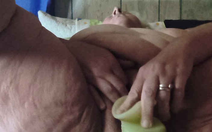 HerculesnVENUS: Накачування пизди з ділдо так круто