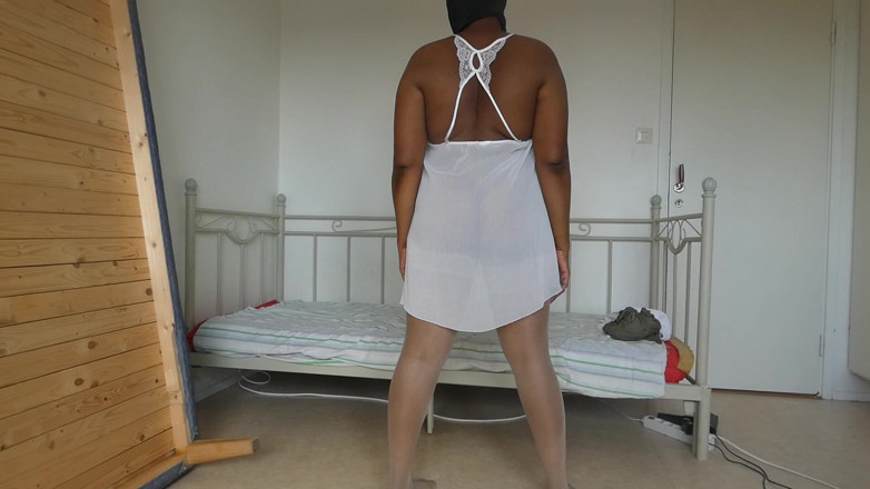 Kinky African MILF: For Davidooos - Part C