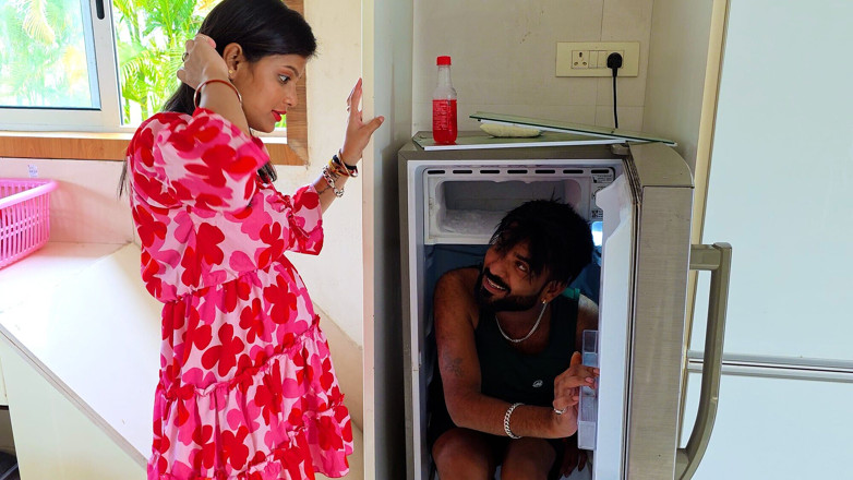 Kamasutra61: Un mari et sa femme indiens baisent une vidéo pendant...