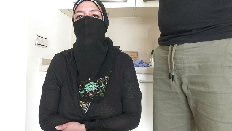 Souzan Halabi: シリア難民がフランスで最初のポルノを作る
