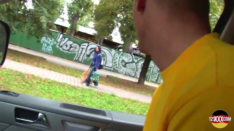123XXX - Fucked Amateurs in Germany!: Un concombre, c’est mieux dans une salade, mais une bite,...