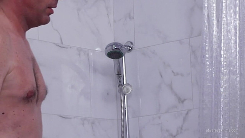 Severe Sex Films: Domination sous la douche avec un gode ceinture