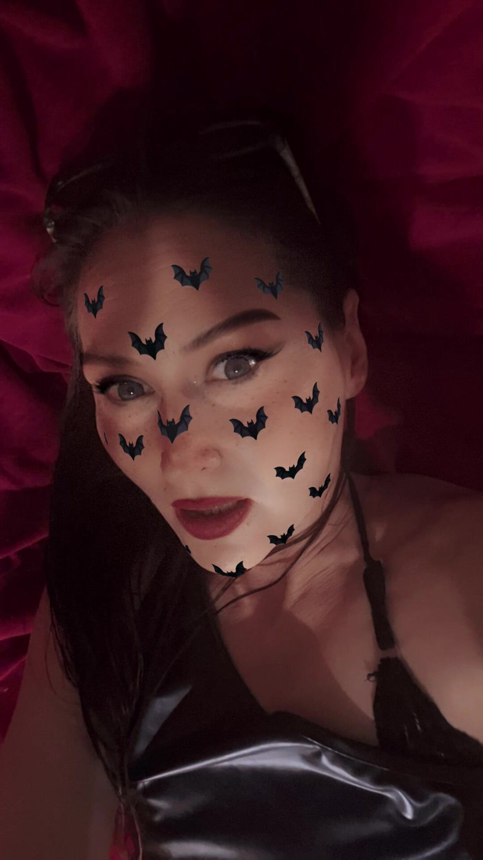 Dominatrix Redsonyja: Фетиш модель dominatrix red
