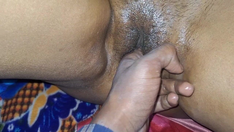 hot suman: Pekerja nakal dikongkek oleh isteri pemiliknya yang mengalih jari dan...