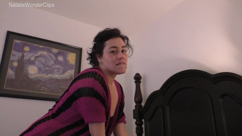 Natalie Wonder: Afaceri tabu cu familie vitregă