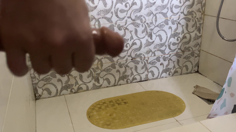 fantasycouplexxx: Une femme sexy surprend son cocu - gorge profonde baveuse