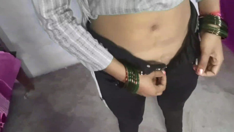 Arshad husain: Ma demi-sœur super sexy baise avec moi, sexe romantique complet