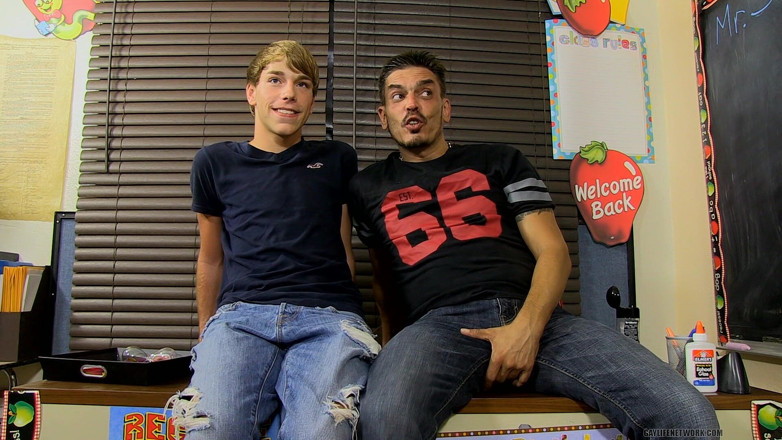 Teach Twinks: Sul set con Jr &amp; Collin