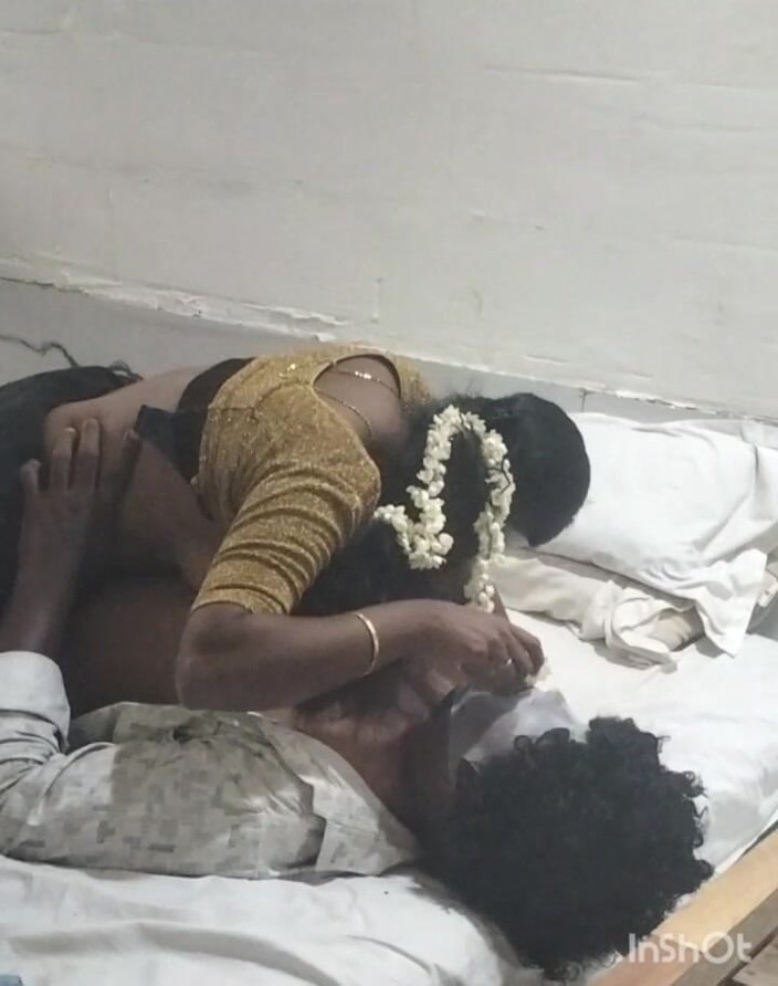 Funny couple porn studio: Tamilisches paar 2