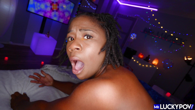 Mr.Lucky POV: Hazel Grace, drainage complet des couilles