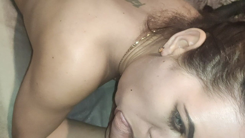 DirtyLubov: Oralsex med dildo anal onani