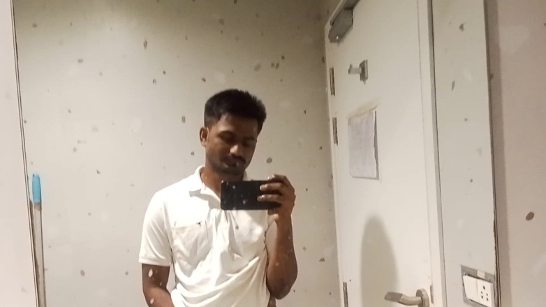 KUMBHA MANOJ KUMAR: Estrella porno vip en auto bomba de mano