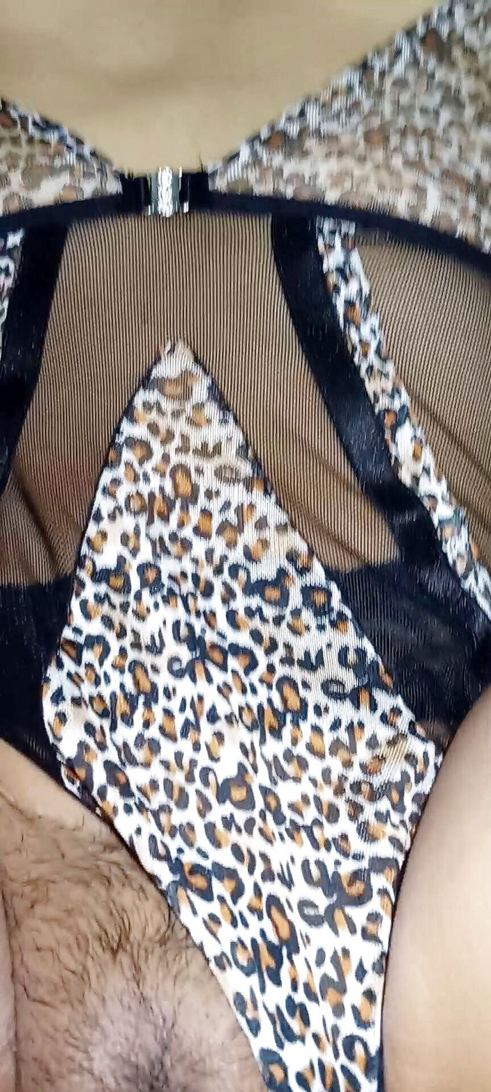Mxfun30: MILF mit sexy dessous fickte ihre nasse muschi und schönen...