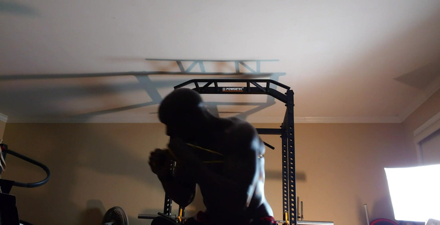Hallelujah Johnson: Resistance Band Shadow Boxing Bugün