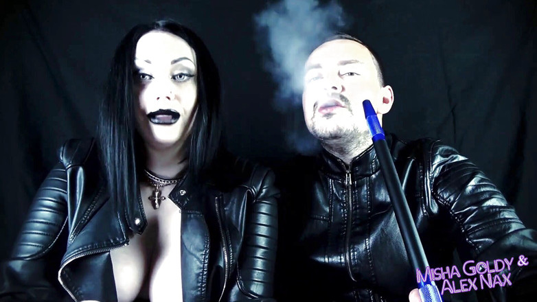 Goddess Misha Goldy: Verdienen beim rauchen, entspannen und demütigen