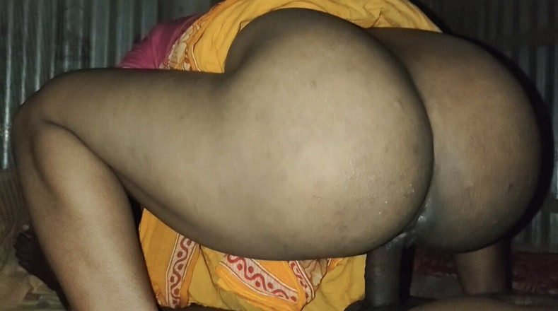 Dogrupali69: Bangla hot zia e io divertiti a casa