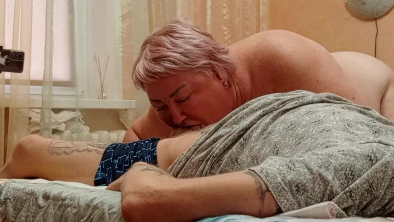Zona901: Sání ptáka macecha miluje nejvíce ze všech