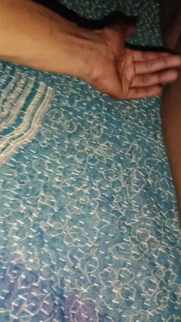 Sexy juli: Stiefschwester rief stiefbruger, um sie nachts zu treffen