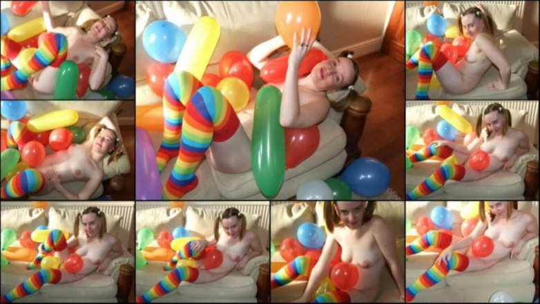 Littlevixen: Haley Naked dengan balon
