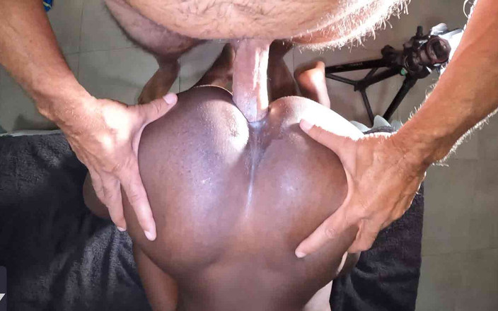 Bam-bulax: Virgin Teen Pussy with Hymen Spdomized by a Big White...