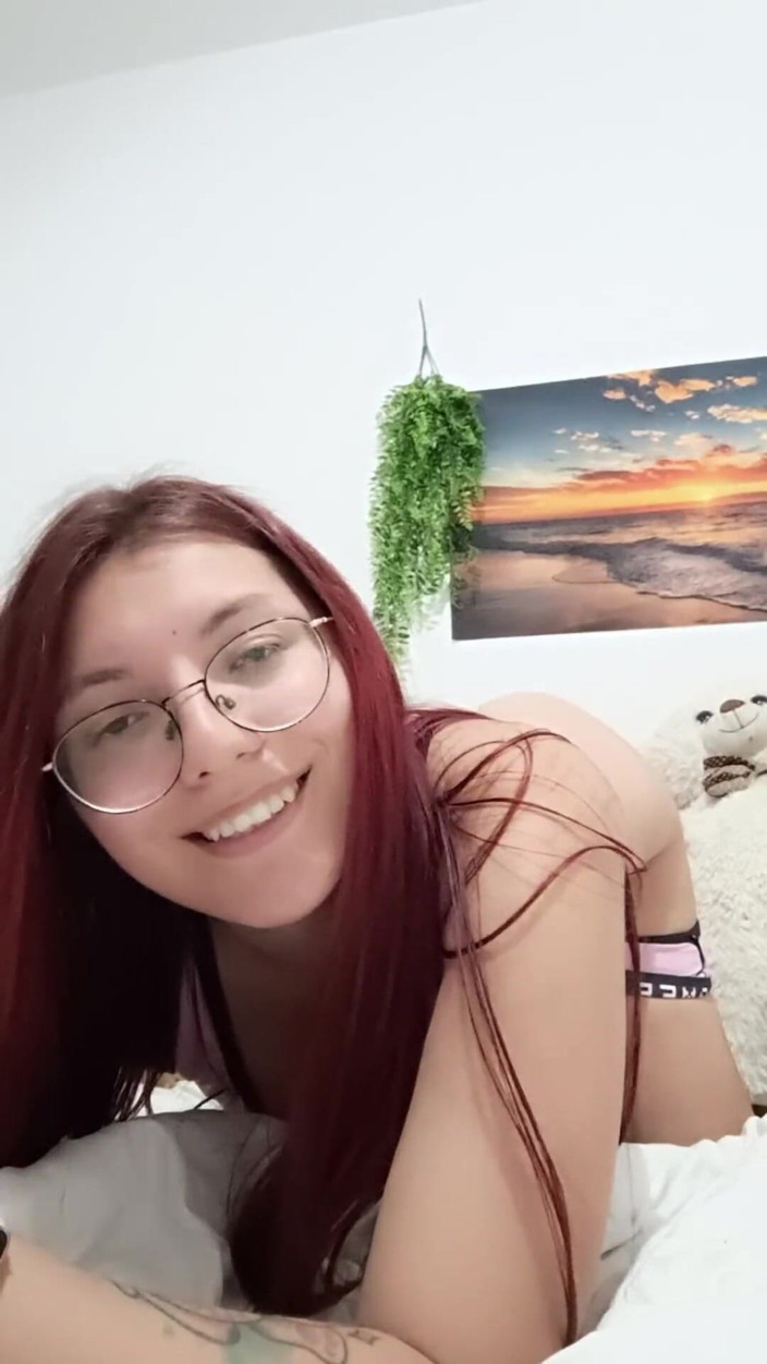 Softbrattypuppy: Încornorat german și iubită infidelă