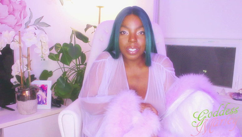 Goddess Marley: Lấy cho tôi cái này, mua cho tôi cái đó!