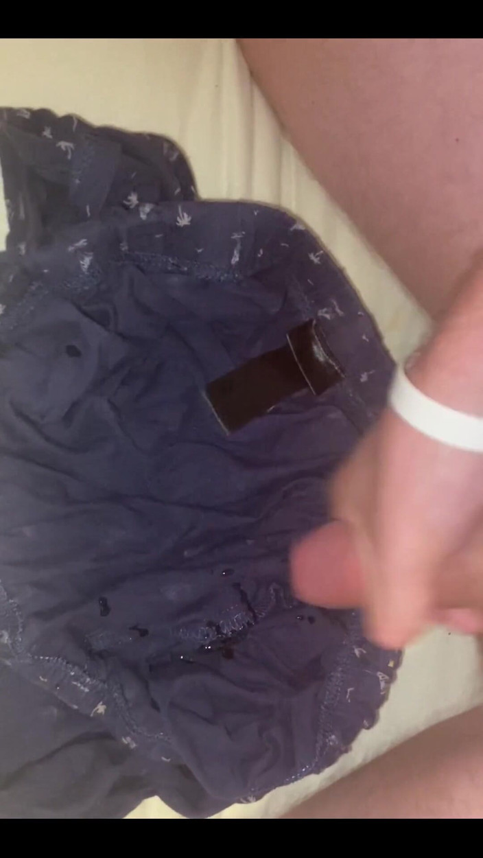 SniffHeadGER: Geschoten in mijn korte broek. Ruik minnaar