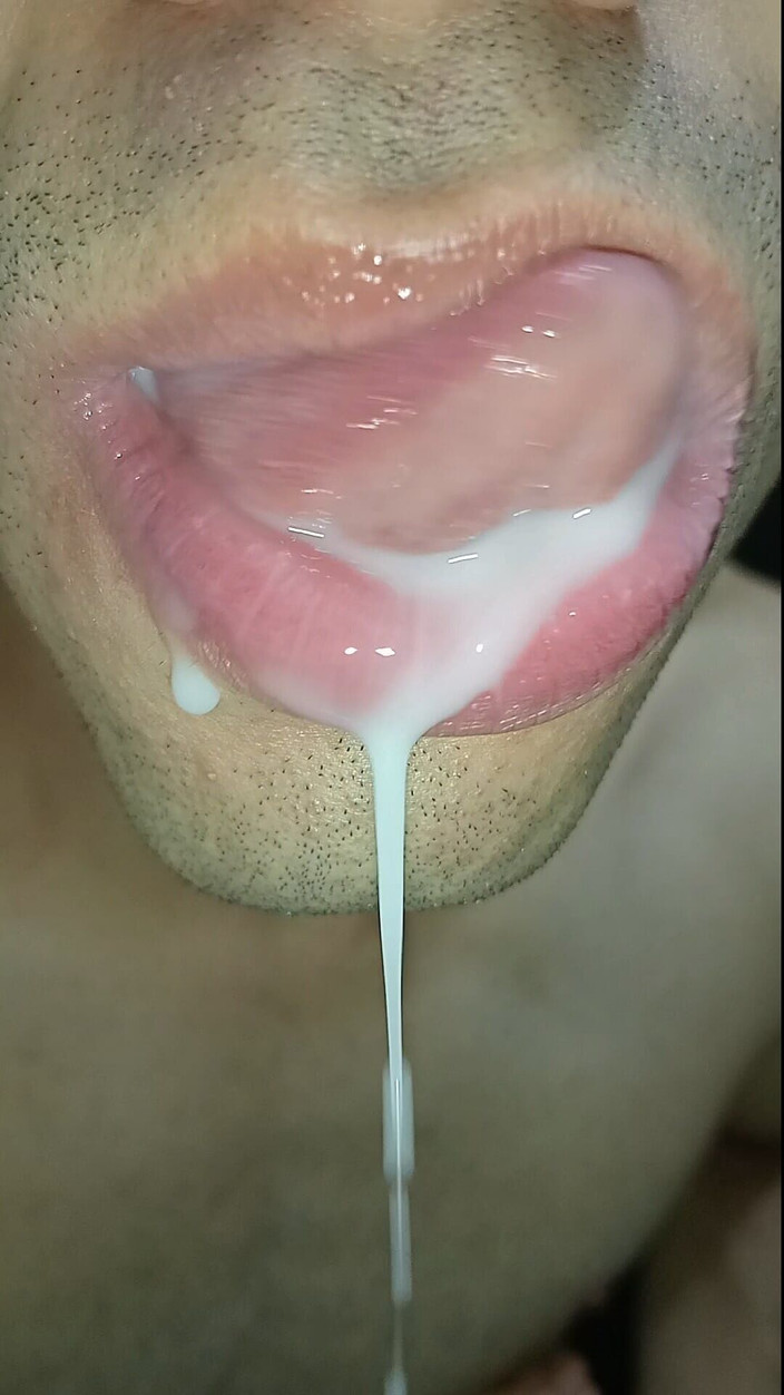 rey10rey10: Tief in den hals, mundmilch, schlail, hart, ich will dein...