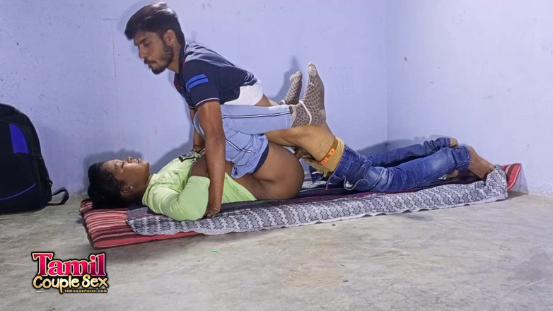 Tamil Couple Porn Videos: Indianka po raz pierwszy uprawia seks ze swoim partnerem w...