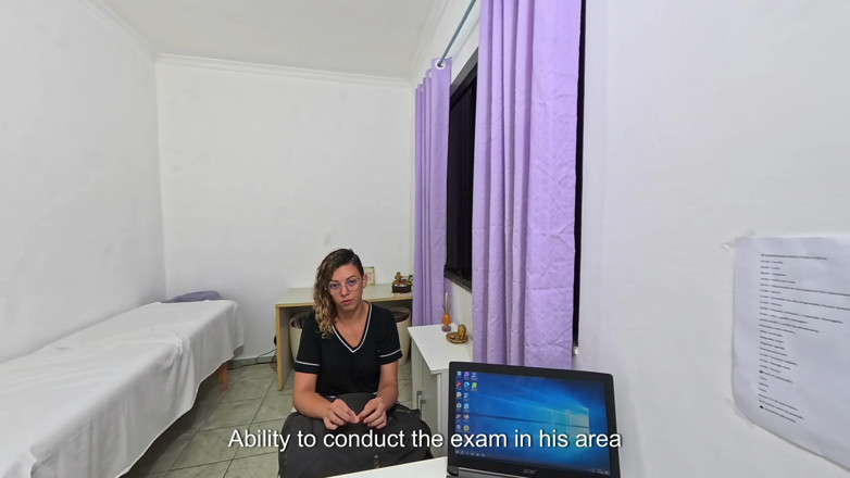 Gabi SweetCouplesStories: Esame medico addominale da parte del medico generale.