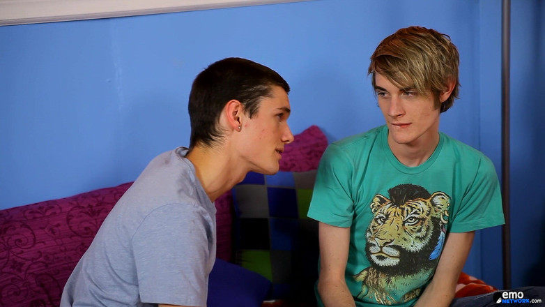 Homo Emo: Big twink cock!