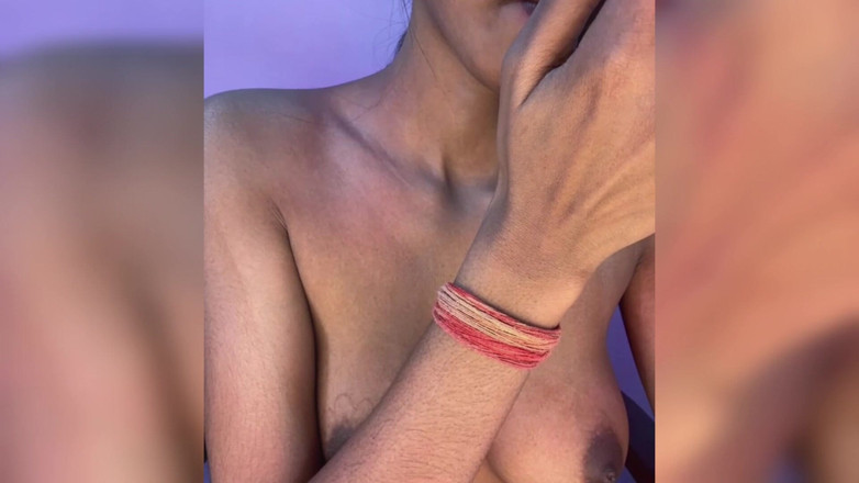 Surbhi453: Massage My Boyfriend