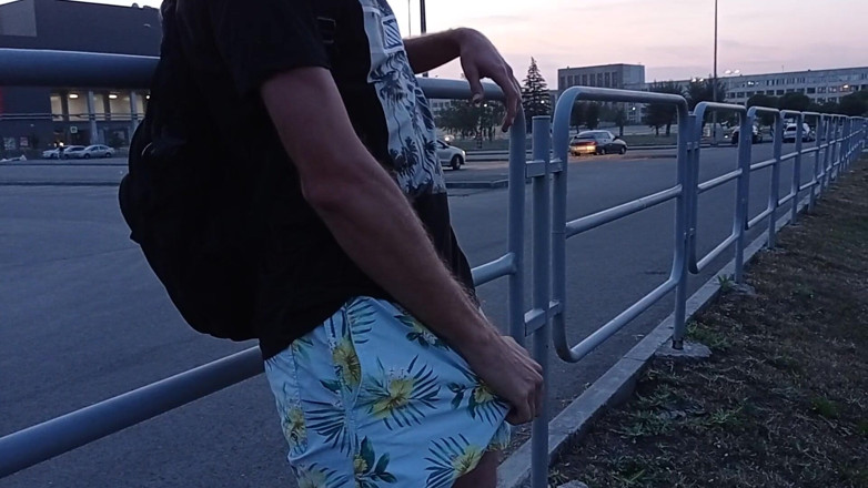 Dick Love Boys: 駐車場