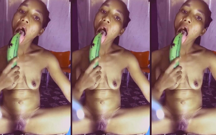 African Beauties: Ebony Slut Shanta Doing Her Yellow Banana