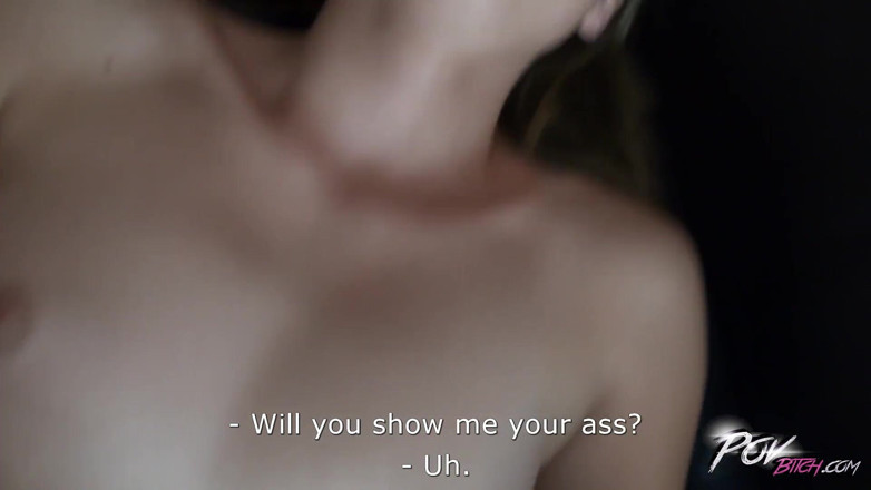 POV Bitch: 漂亮的女郎享受第一人称视角的重口味和高潮