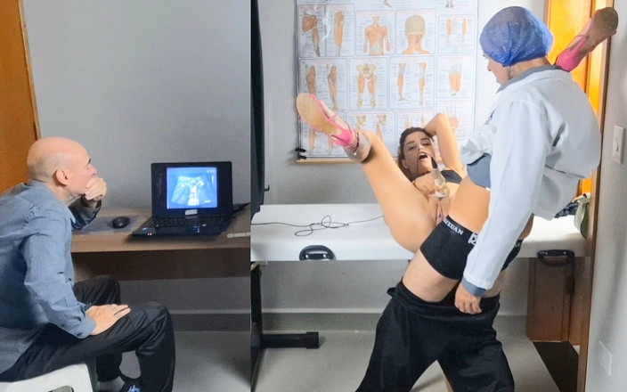 FannySquirting: Дружина рогоносця і таємний гінеколог fazedno