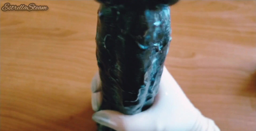 Estrella Steam: Handschuhe und Dildo