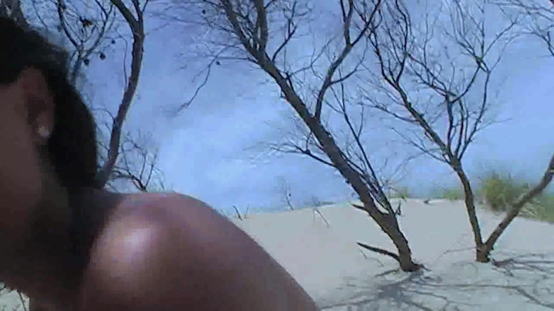 Beachbitches: Brünette milf jessica abgeschleppt am Ballermann