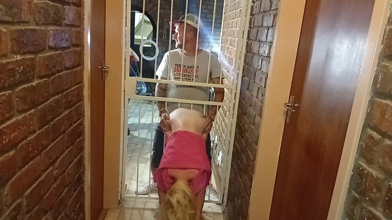 18blondteen: Якщо вітчим садить мене, я, уіл Стл, знайди спосіб трахнути свого коханця