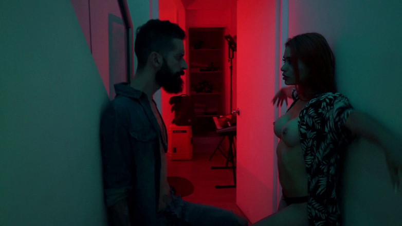 Cipriani: Яйра грає з Сіпріані в чуттєвій атмосфері, і все стає гарячим