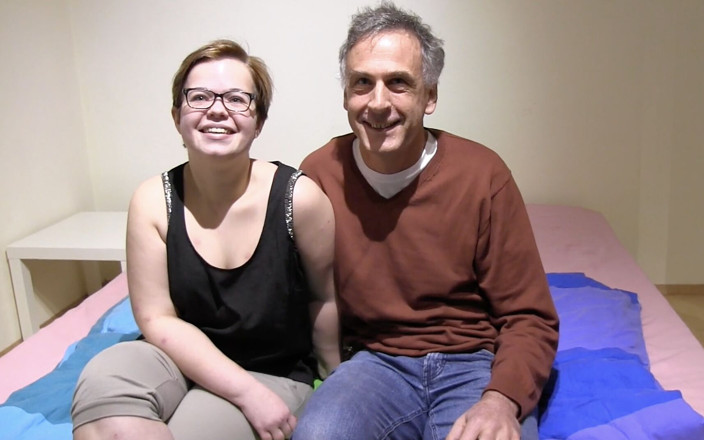 Casting66: Des vieux baisent une jeune fille !