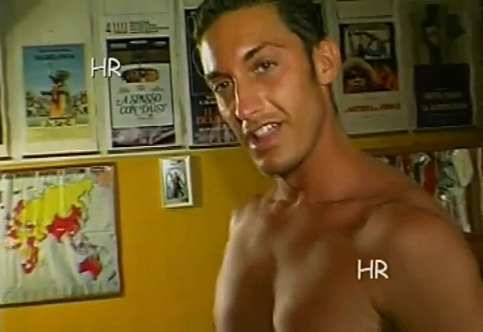 Italian swingers LTG: Echte jaren 90 porno -auditie met ongecensureerde huisvrouwen #6 - verhalen van Italiaanse huisvrouwen!